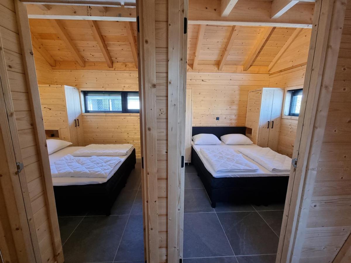 Chalet Met Sauna En Airconditioning Sint-Annaland Exterior foto